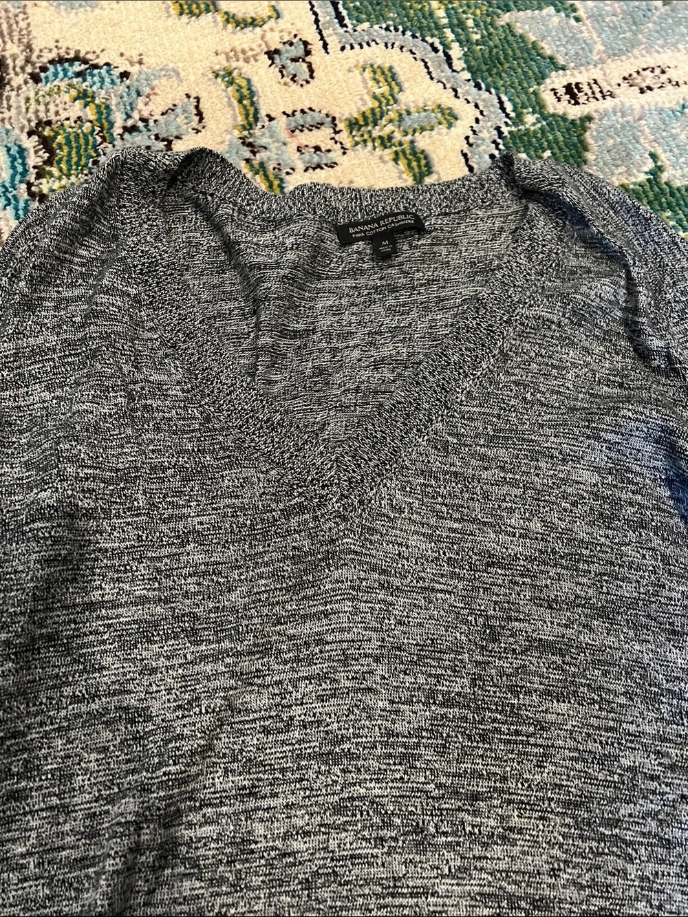 Banana Republic Men's Charcoal Heather V-Neck Sweater